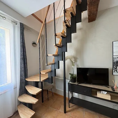 Duplex Centre